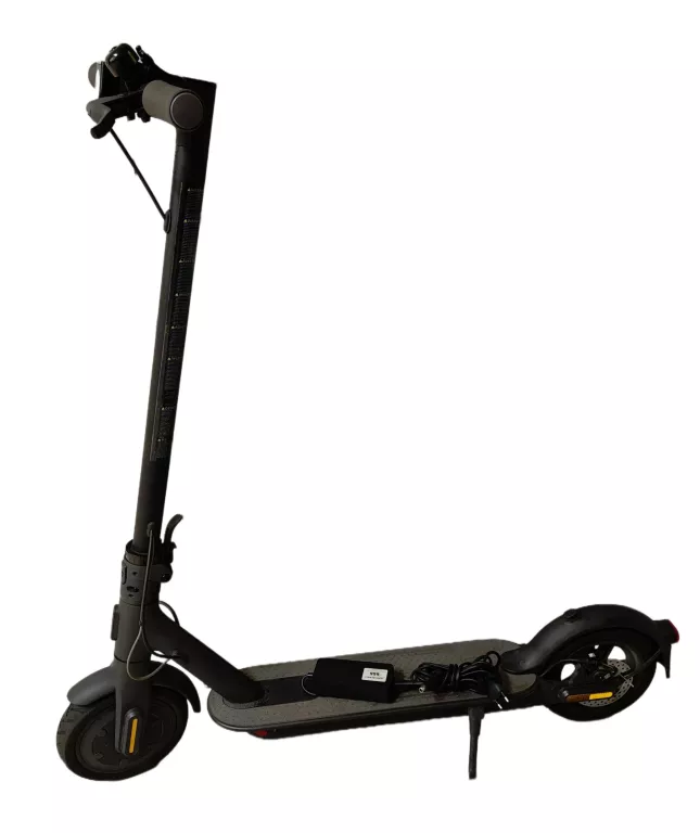 HULAJNOGA ELEKTRYCZNA XIAOMI MI SCOOTER ESSENTIAL (DDHBC08NEB) + ŁADOWARKA