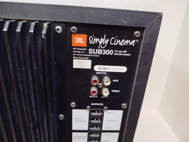 GŁOŚNIK SUBWOOFER JBL SUB300