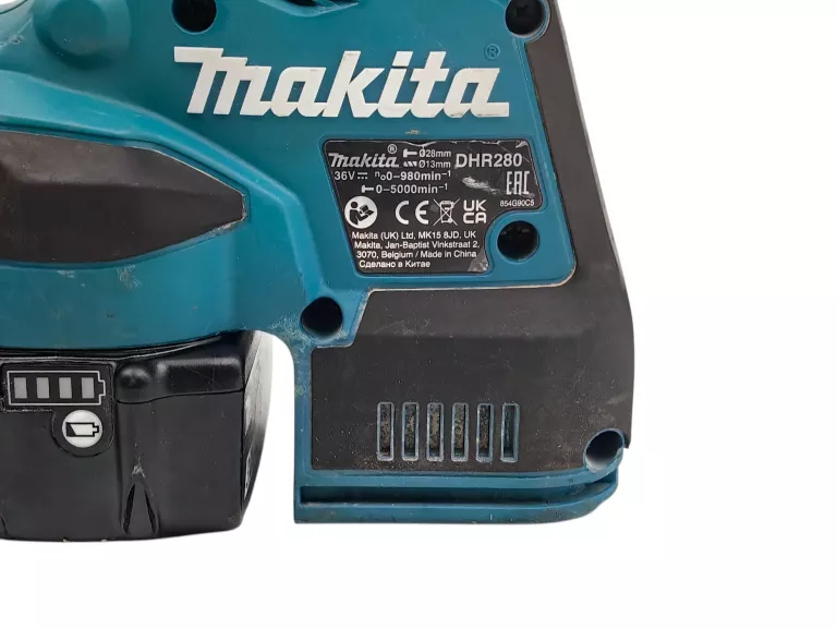 MŁOTOWIERTARKA MAKITA DHR280 2,8J + AKU 2X 3.0AH 1X 5.0AH