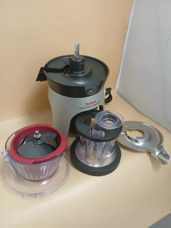WYCISKARKA WOLNOOBROTOWA TEFAL ZU500