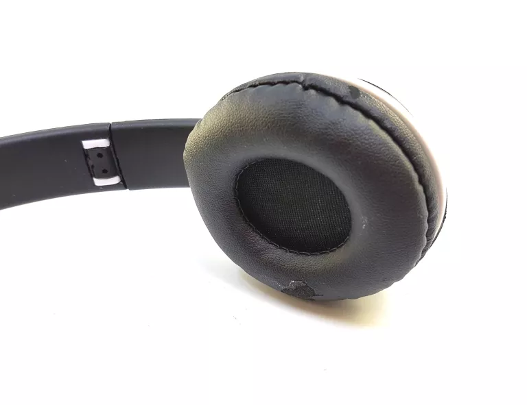 SŁUCHAWKI BEZPRZEWODOWE P47 BLUETOOTH MIKROFON