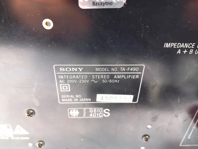 WZMACNIACZ SONY TA-F490 BN BRAK JEDNEGO GUZIKA
