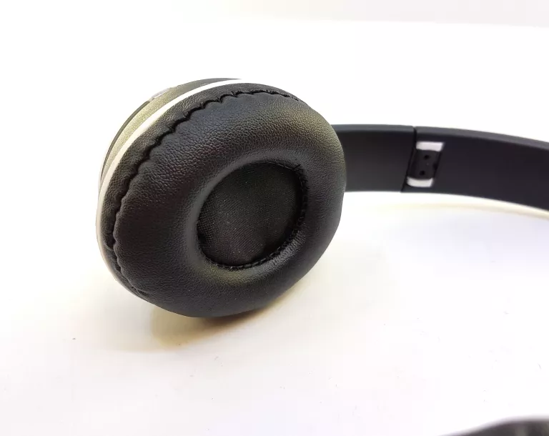 SŁUCHAWKI BEZPRZEWODOWE P47 BLUETOOTH MIKROFON