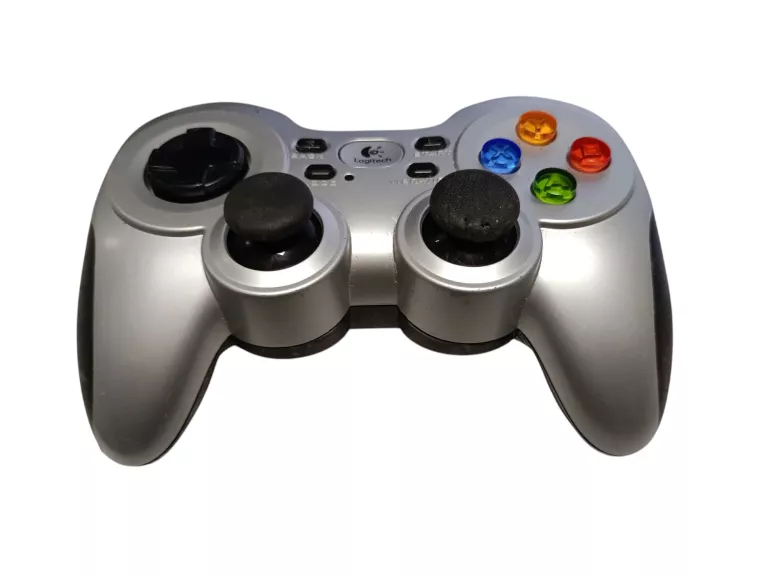 PAD BEZPRZEWODOWY LOGITECH F710