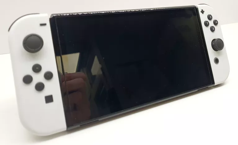 KONSOLA NINTENDO SWITCH OLED
