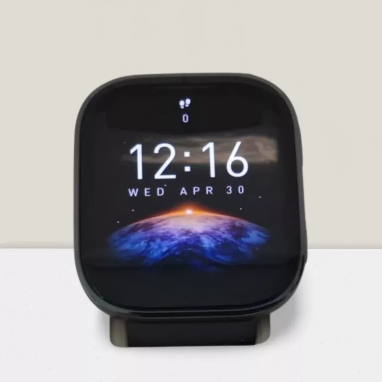 SMARTWATCH AMAZFIT BIP 6 CZARNY