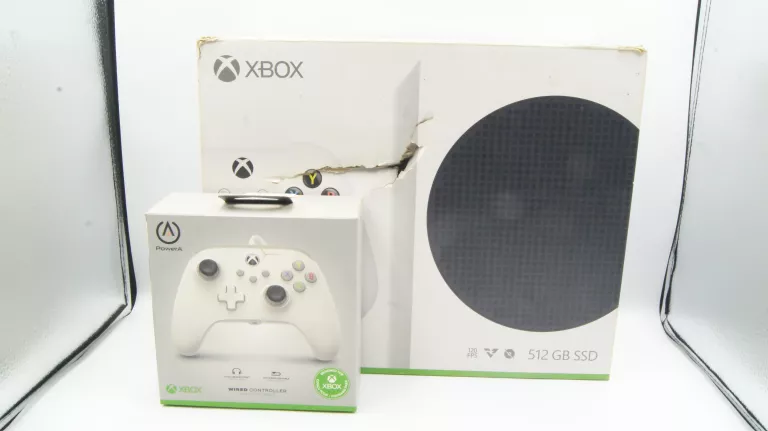 KONSOLA XBOX SERIES S 500GB KOMPLET +2 PADY
