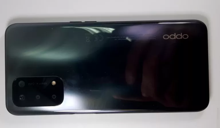 TELEFON OPPO A75 6/128 KOMPLET