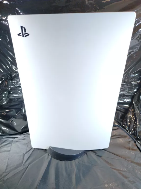 KONSOLA PS5 Z NAPĘDEM MODEL 184 + 2 PADY + OKABLOWANIE