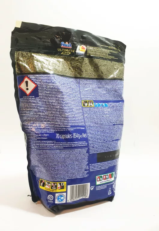 FINISH ULTIMATE PLUS LEMON KAPSUŁKI MEGA (70 SZTUK)