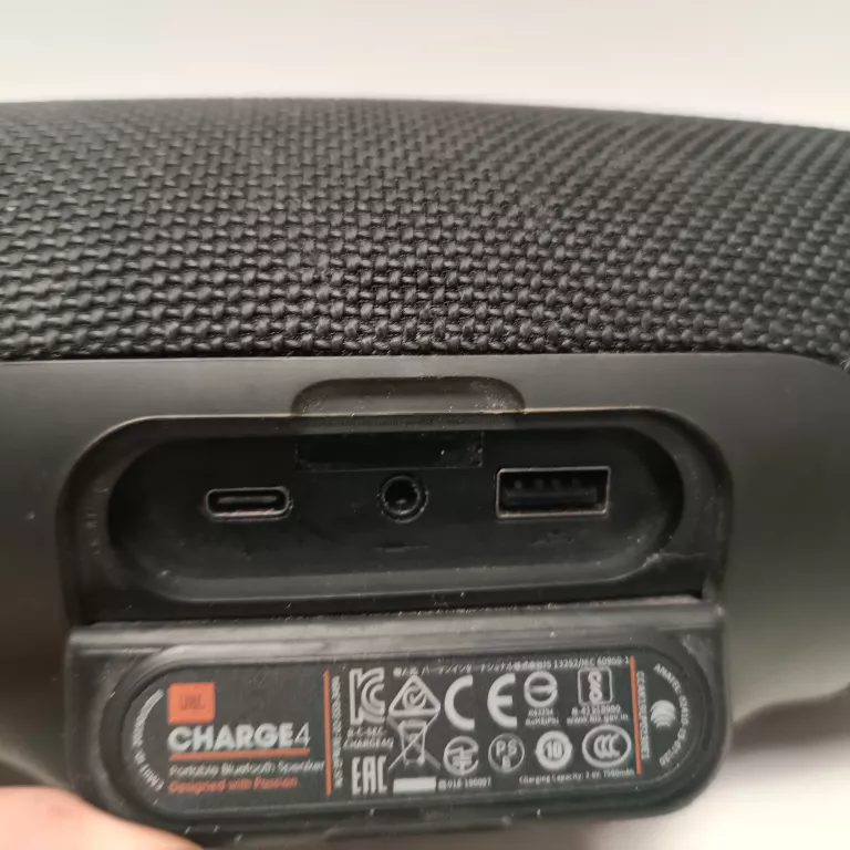 GŁOŚNIK JBL CHARGE 4