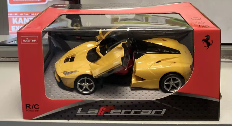 RASTAR, LA FERRARI F70, POJAZD ZDALNIE STEROWANY, ŻÓŁTY, 1: 14