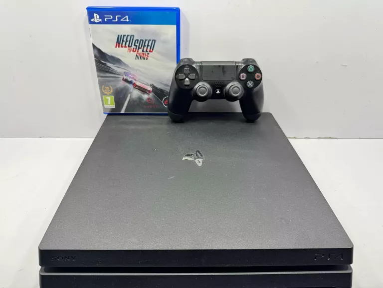 KONSOLA PLAYSTATION 4 PRO + GRA PAD ZASILACZ