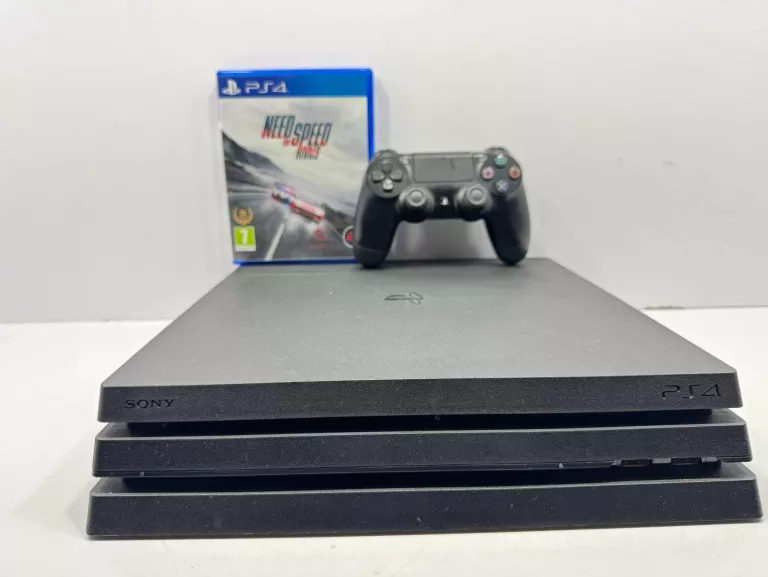 KONSOLA PLAYSTATION 4 PRO + GRA PAD ZASILACZ