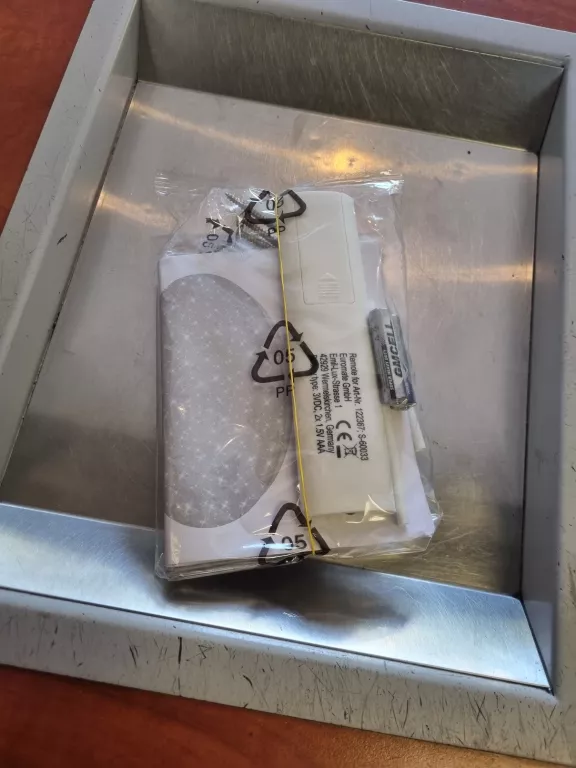 lampa-sufitowa-plafon-led-careri-122367-skyeffect-liczba-punktow-swiatla-129259-926959