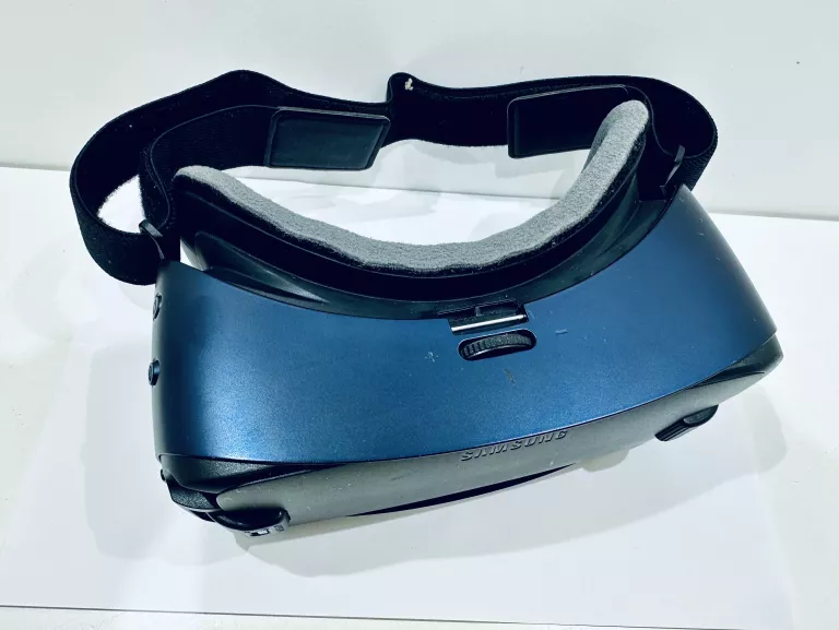 OKULARY SAMSUNG GEAR VR POWERED BY OCULUS