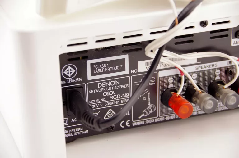 ZGRABNY AMPLITUNER STEREO DENON CEOL RCD-N9 FAJNY STAN PILOT