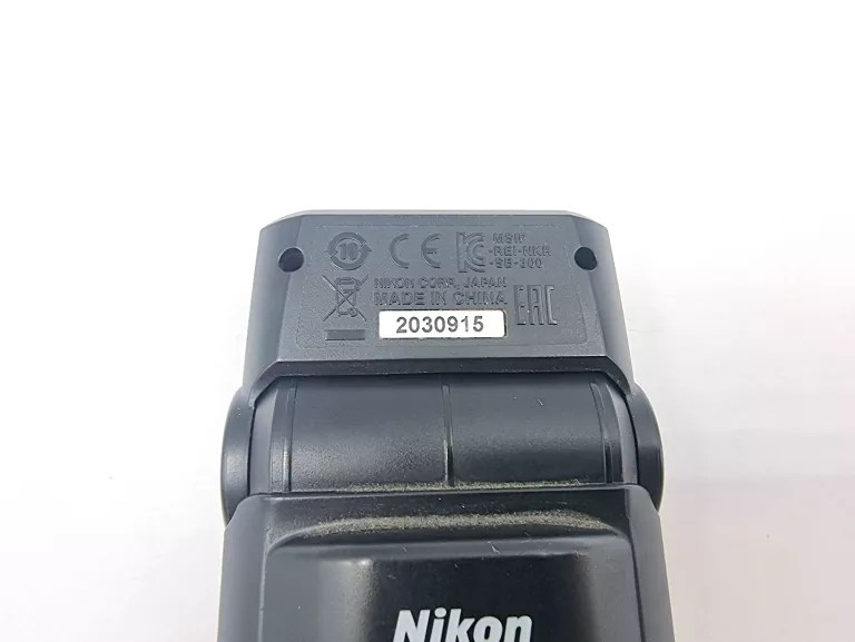 NIKON SPEEDLIGHT SB-300