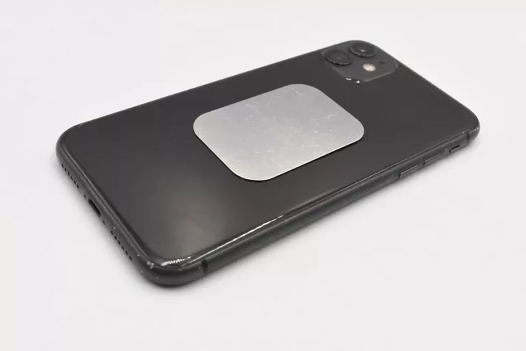 TELEFON IPHONE 11 64GB