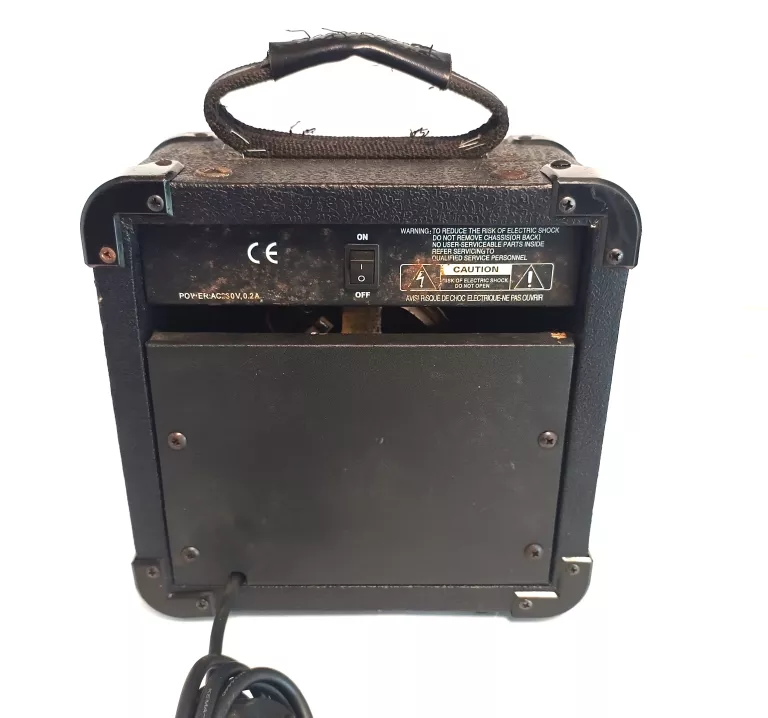 WZMACNIACZ GITAROWY PIECYK MEGA AMP PL-10