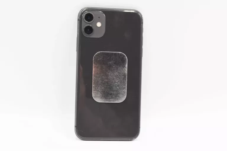 TELEFON IPHONE 11 64GB