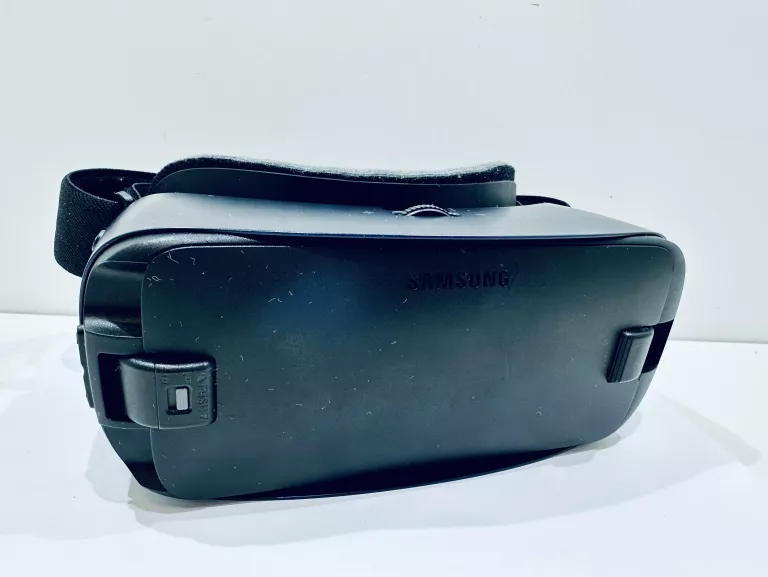 OKULARY SAMSUNG GEAR VR POWERED BY OCULUS
