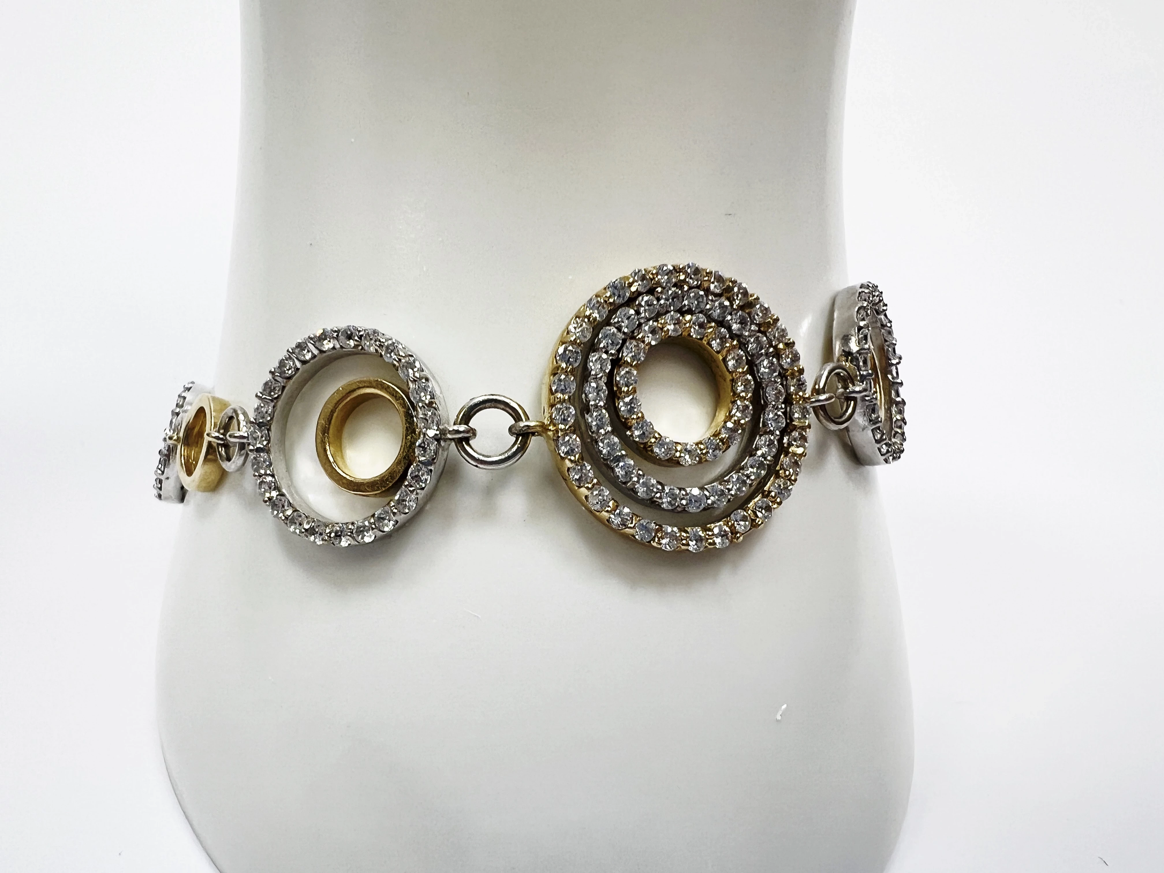 dystyngowana-zlota-bransoletka-585-1590g-dl20cm-kamien-17088-524288