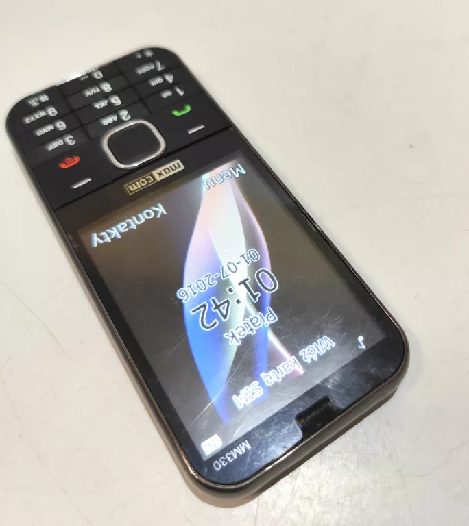 TELEFON MAXCOM MM330