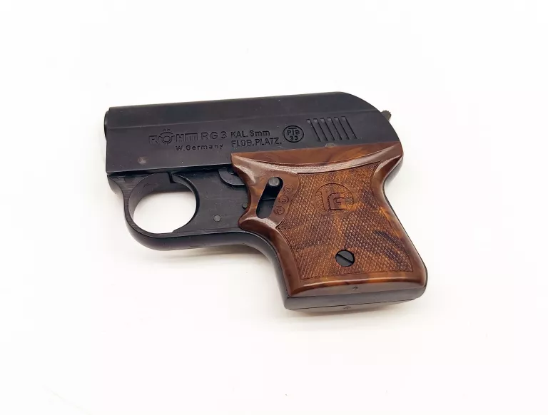 UROCZY PISTOLET HUKOWY ROHM RG 3S KAL.6MM