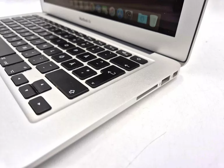 LAPTOP APPLE MACBOOK AIR 13 2012 I5 4GB RAM 64GB SSD