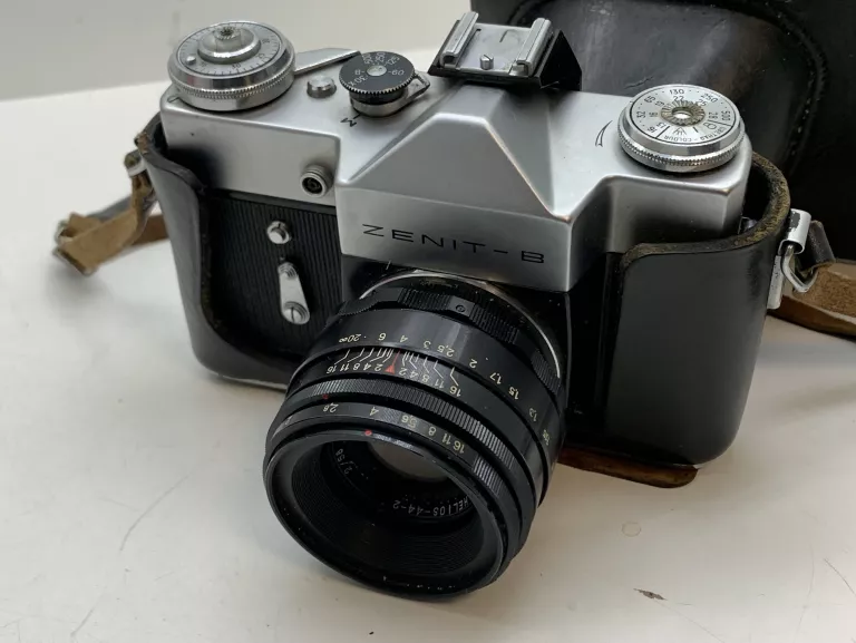 APARAT ZENIT B