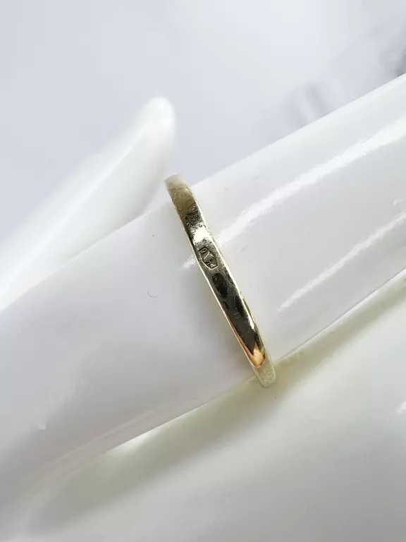 ZŁOTY PIERŚCIONEK "STOKROTKA" 333 - 1,36G - R: 14
