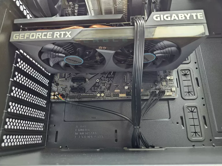 KOMPUTER STACJONARNY I5-12400F 16GB 2X500GB RTX3060 OKAZJA