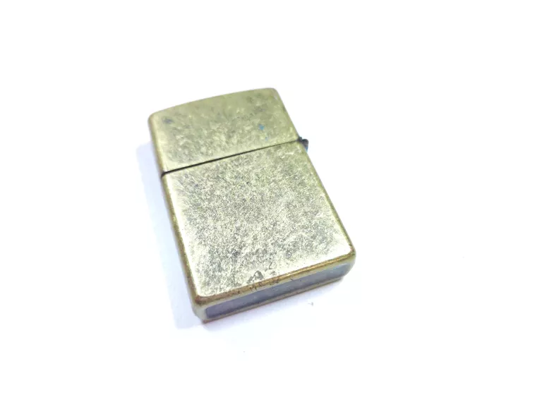 ZAPALNICZKA ZIPPO ZŁOTA