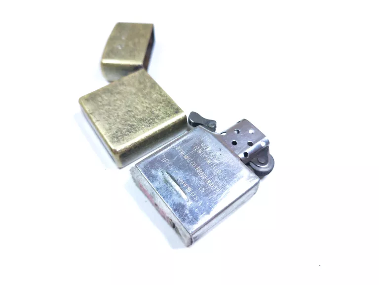 ZAPALNICZKA ZIPPO ZŁOTA