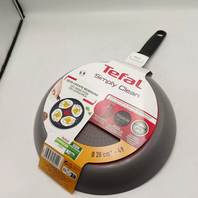 PATELNIA TRADYCYJNA TEFAL SIMPLY CLEAN 28 CM TYTANOWA