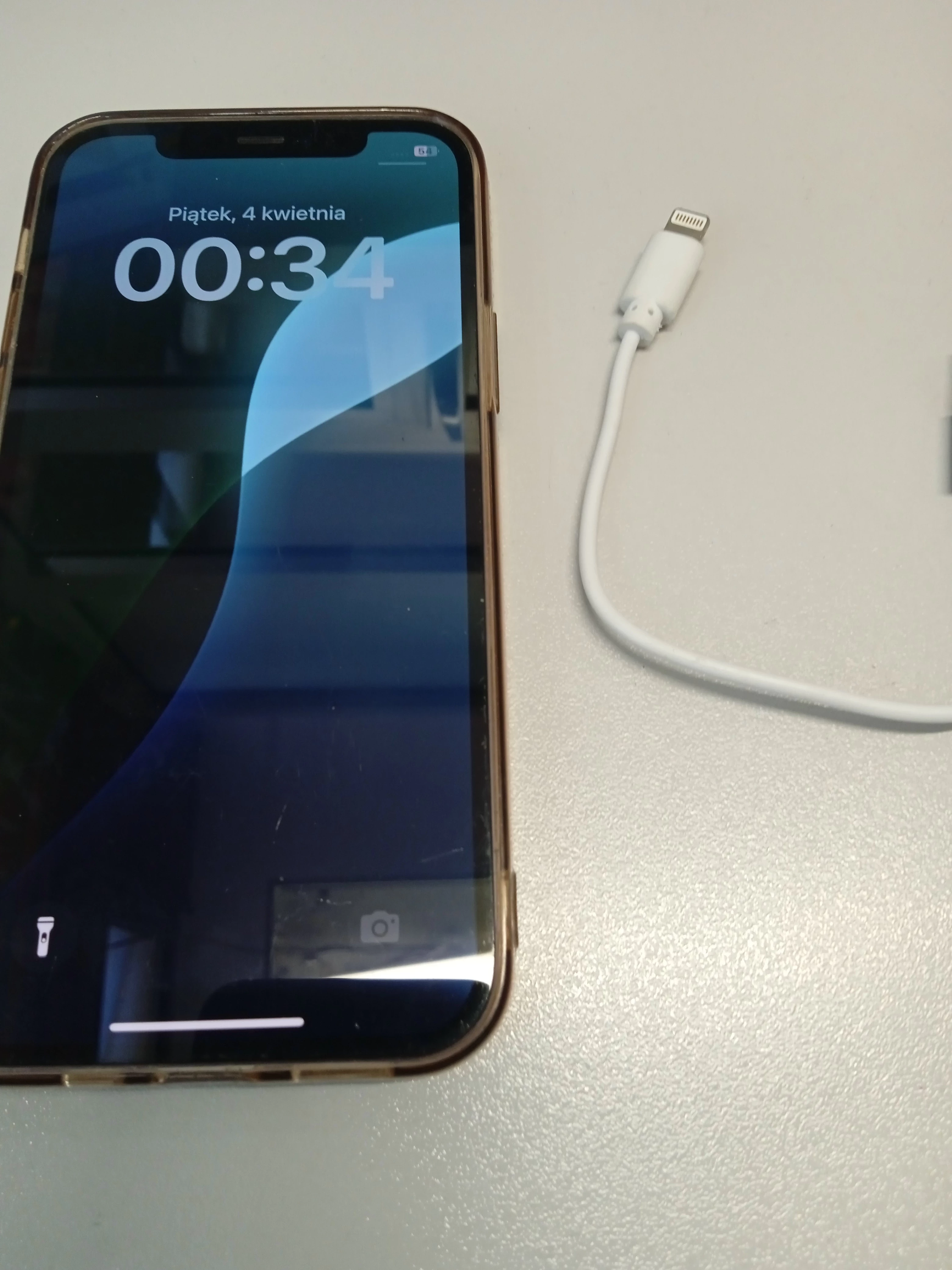 telefon-iphone-12-64gb-krotka-2u-sj-olawa