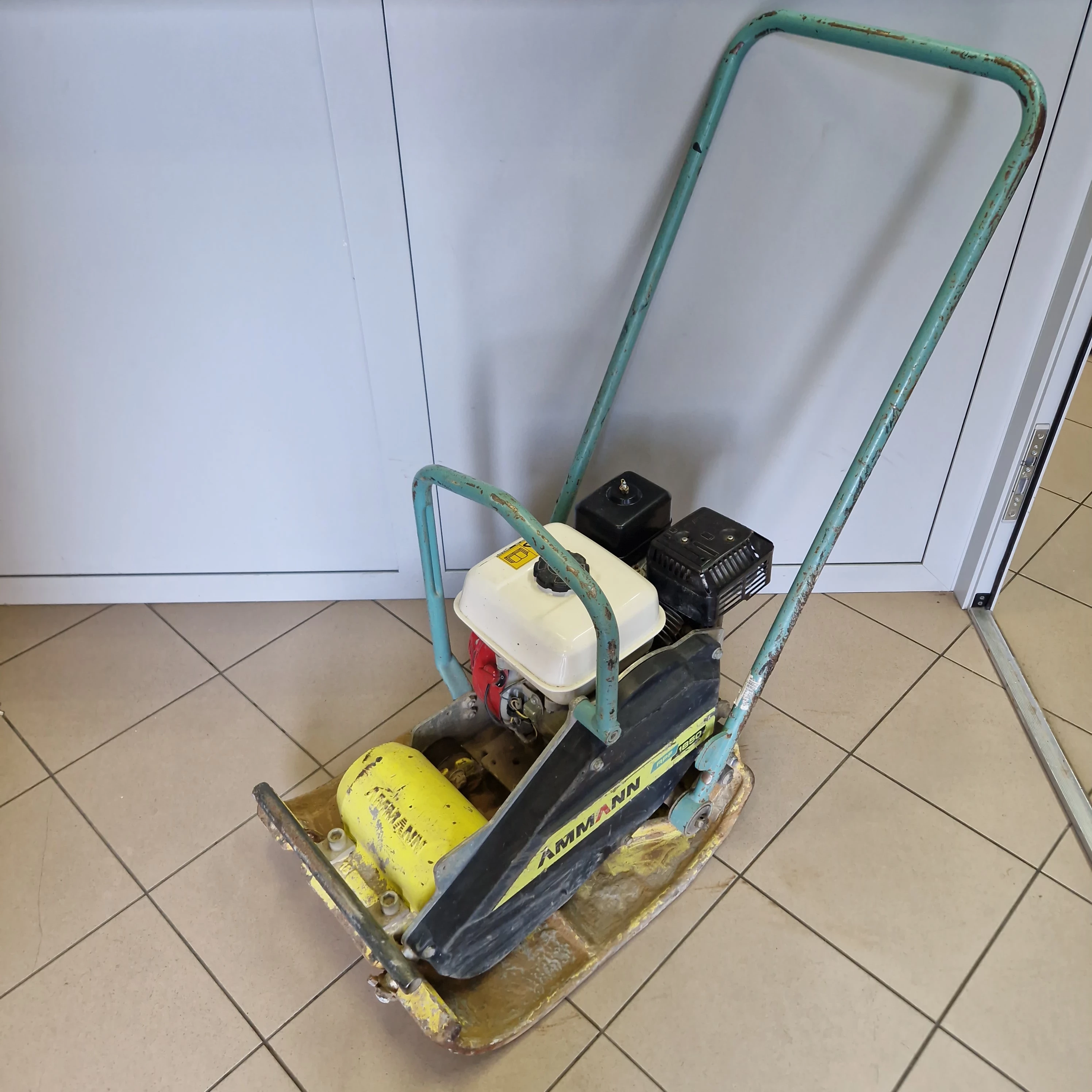 zageszczarka-ammann-apf-1850-100kg-pl-jozefa-pilsudskiego-92-gniezno