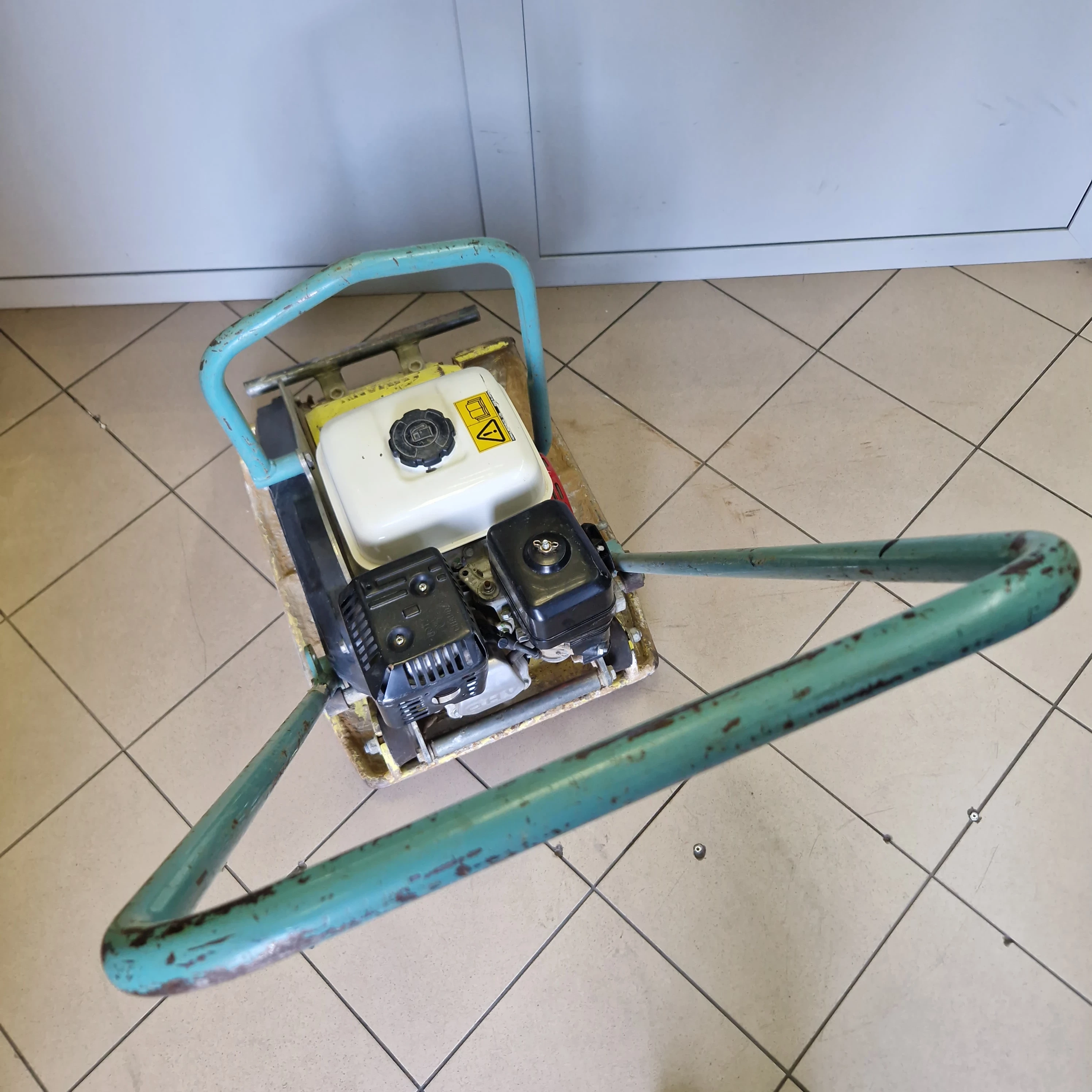 zageszczarka-ammann-apf-1850-100kg-kod-producenta-apf-1850