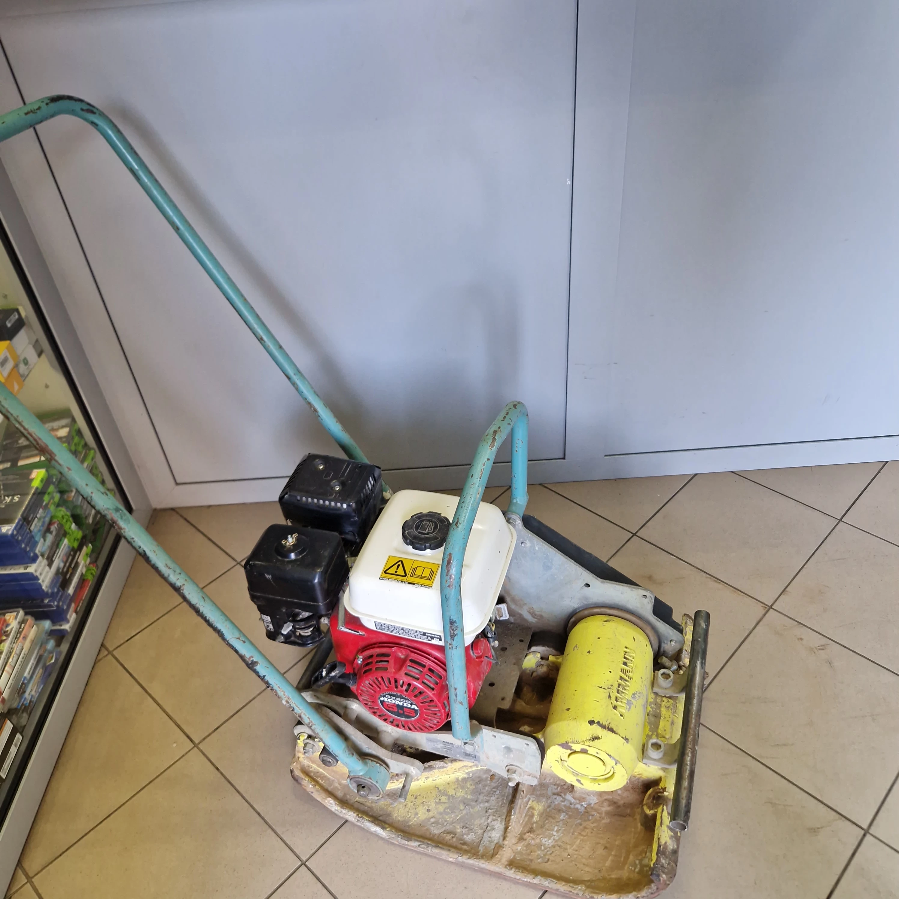 zageszczarka-ammann-apf-1850-100kg-rodzaj-zageszczarki-18281-1