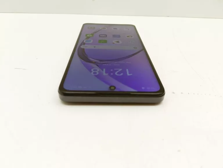 TELEFON OPPO A40 4GB/128GB