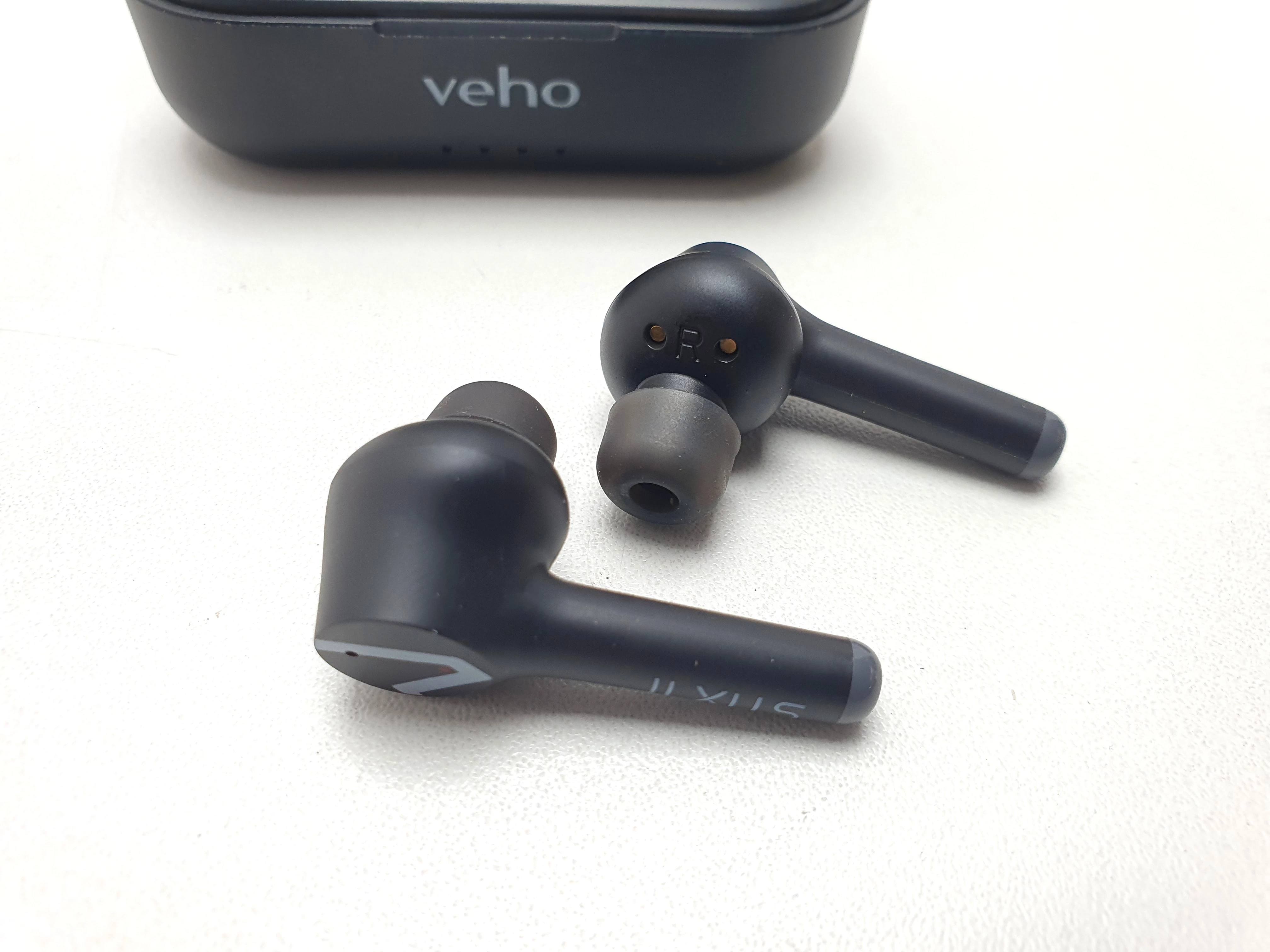 sluchawki-veho-stix-ii-stacja-material-203673-217721