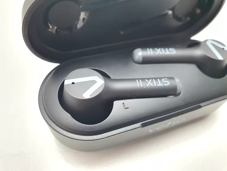 sluchawki-veho-stix-ii-stacja-stan-11323-2