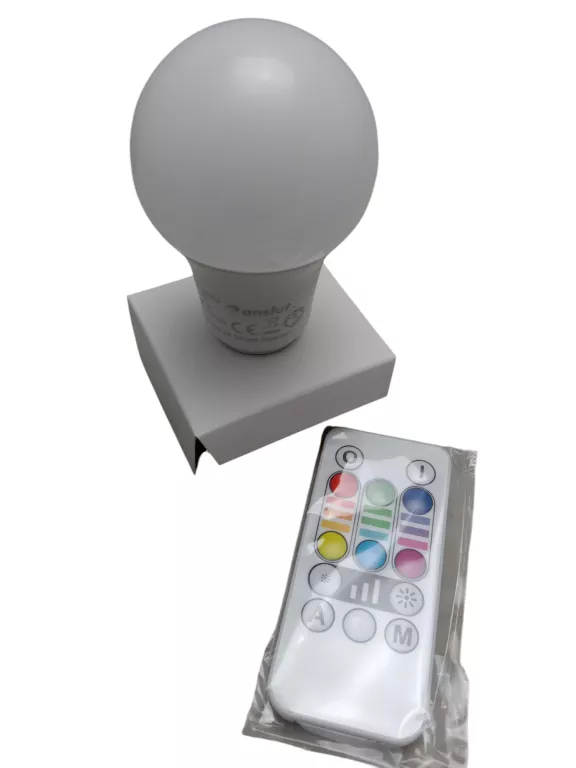 ŻARÓWKA ANSLUT 806 LM RGB Z PILOTEM