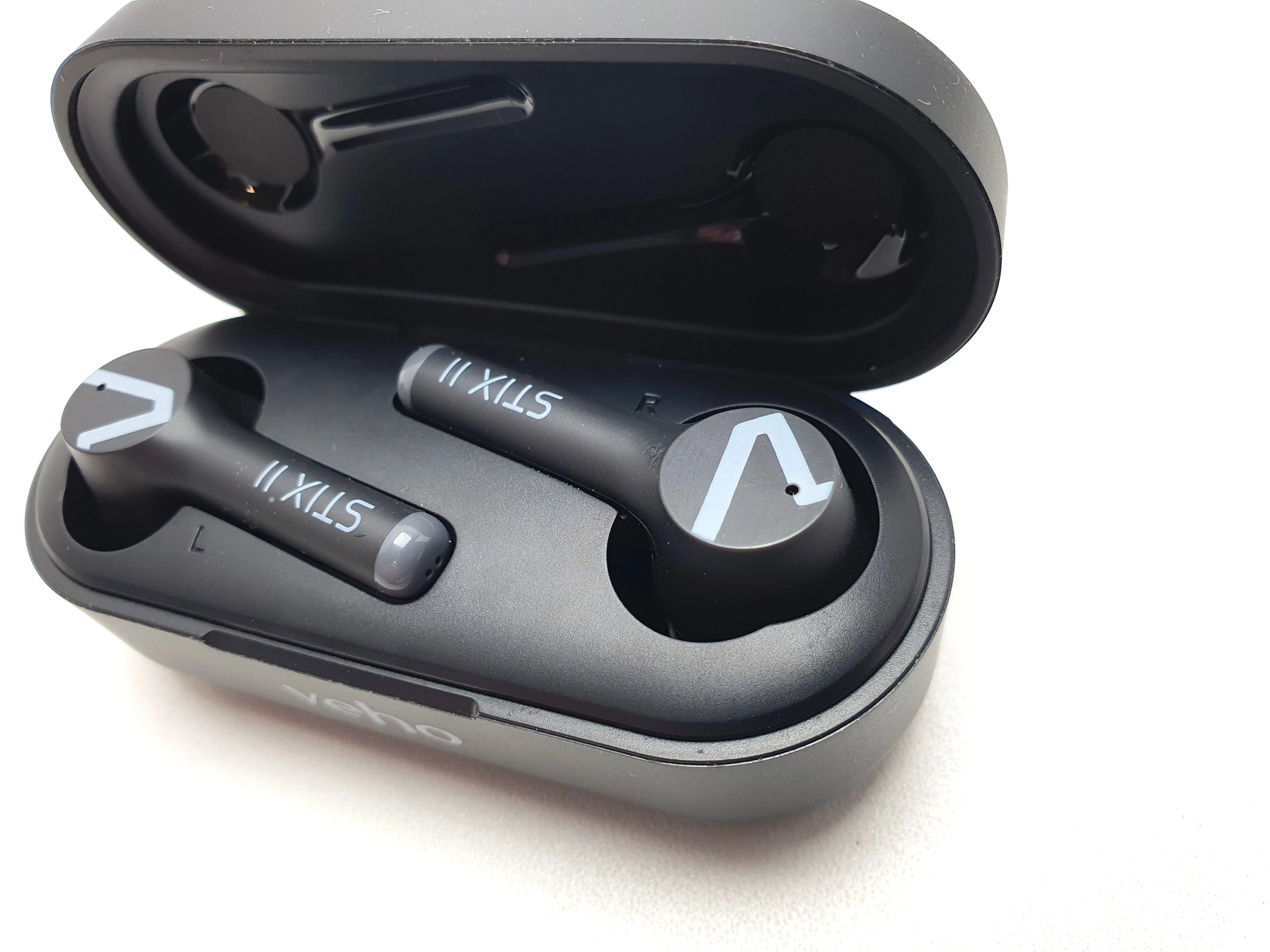 sluchawki-veho-stix-ii-stacja-kolor-dominujacy-129357-3