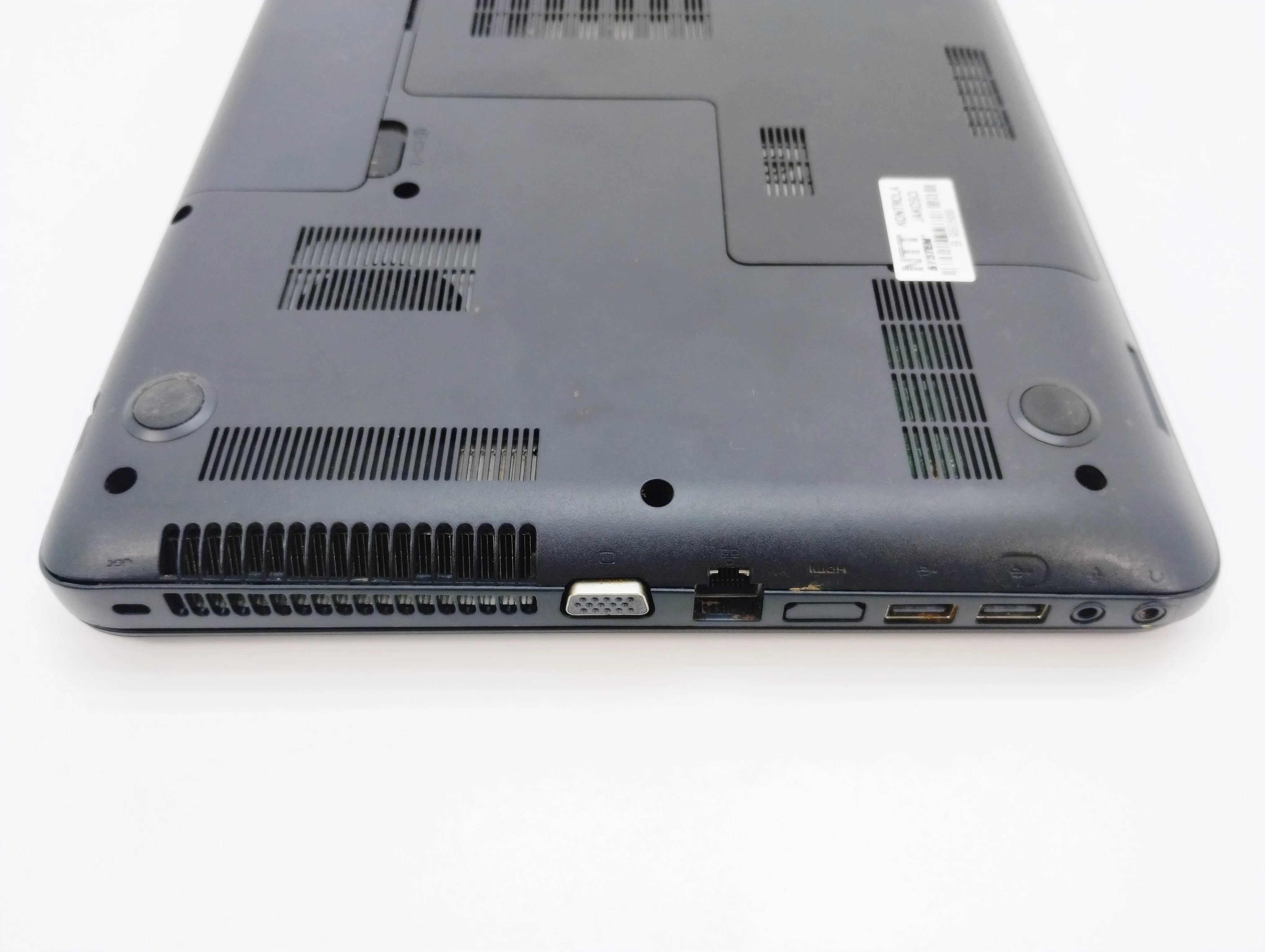laptop-toshiba-satellite-c855d-s5103-stan-11323-2
