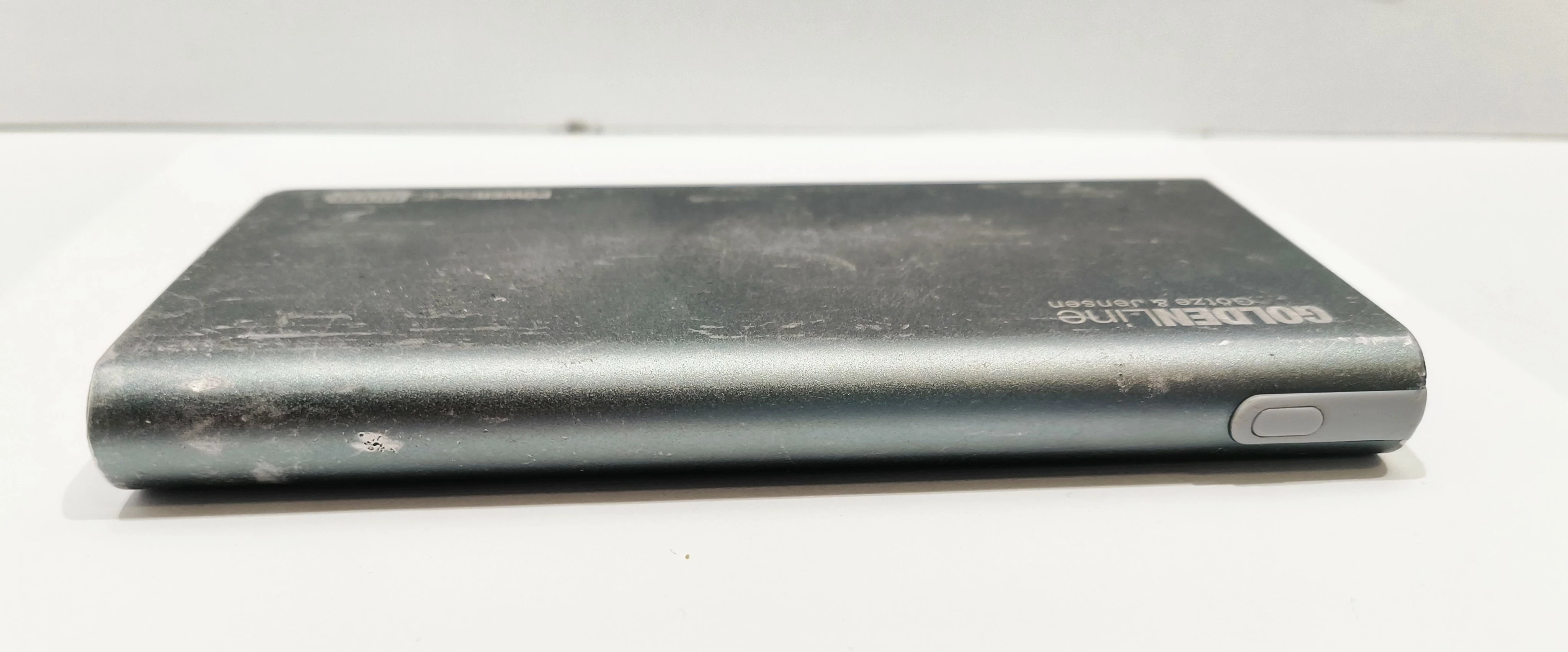 powerbank-goldenline-10000mah-stan-11323-2