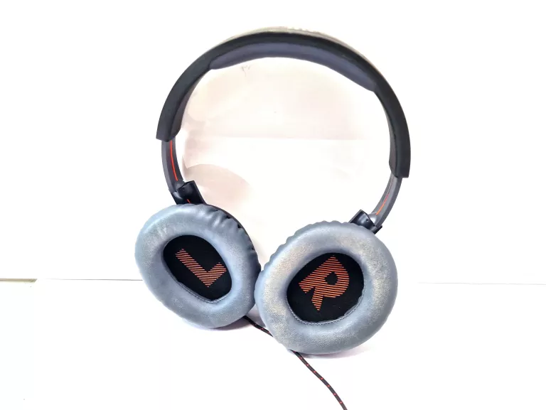 SŁUCHAWKI JBL QUANTUM 100