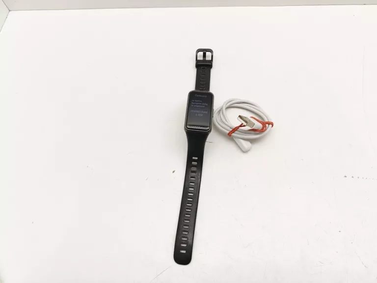 SMARTBAND HUAWEI BAND 6 + ŁADOWARKA