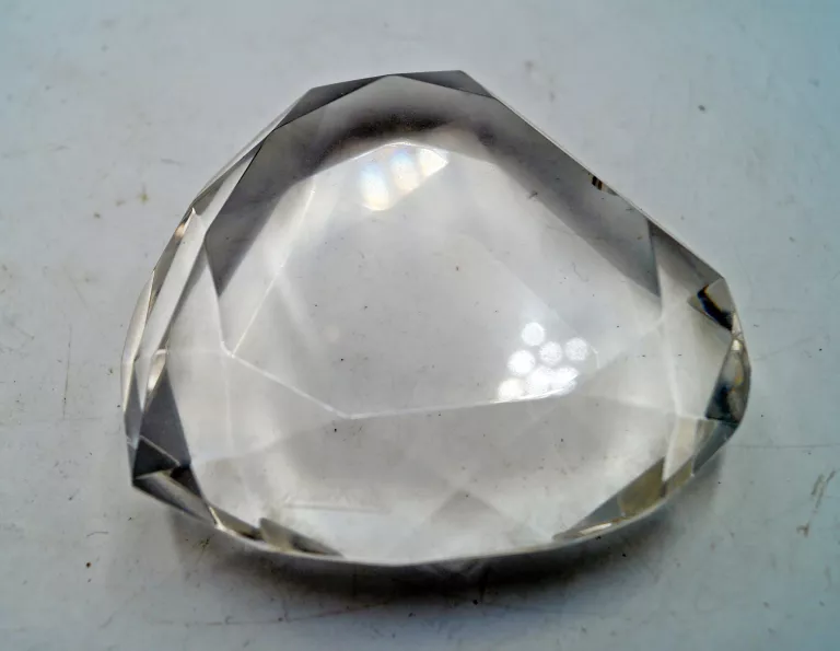 PRZYCISK DO PAPIERU SERCE ROSENTHAL 8 CM